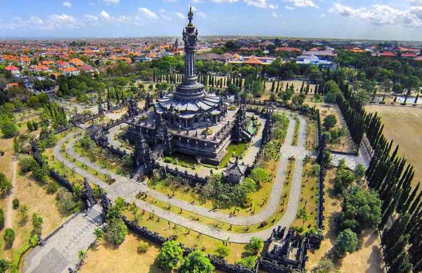 10 Tempat Wisata Bali Untuk Dikunjungi Pada Saat Liburan 