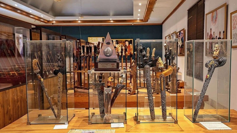 Eksplorasi Seni Kontemporer di Museum Neka Bali